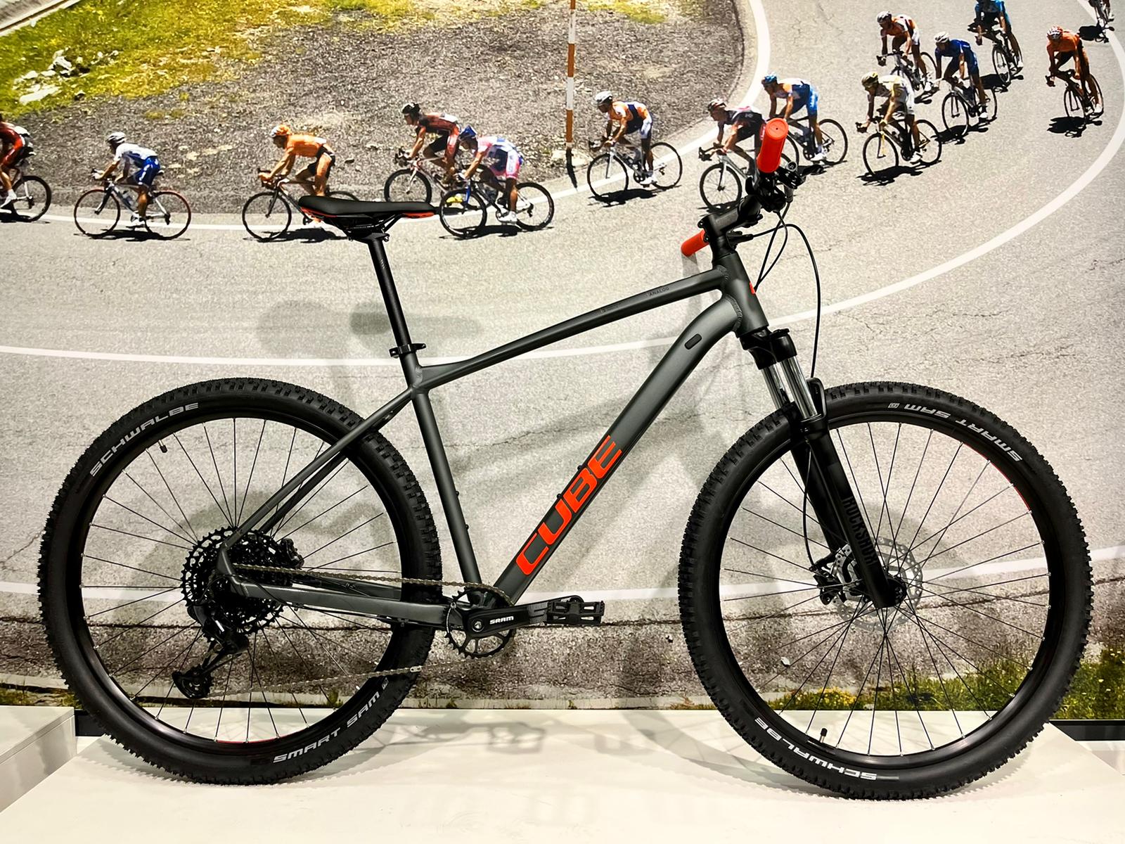 Voorraad nieuwe MTB in Zeist bij het Rijwielpaleis